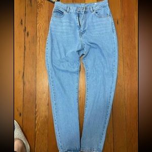 Nora dr denim mom jean